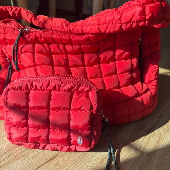 Free People Movement tote & pouch - Picture 4 of 10